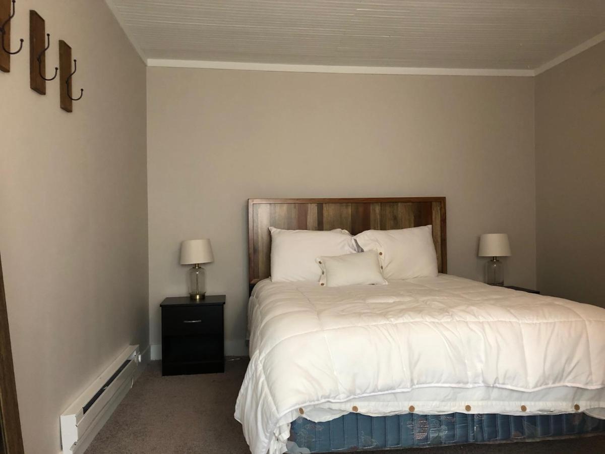 Updated + Clean Motel Room At The Base Of Mt Hood! Mount Hood Village Quarto foto